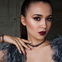 Die 9 besten Tipps, damit dein Gesicht schlanker aussieht - Mit dem richtigen Make-up und den geeigneten Accessoires ist das ganz leicht 