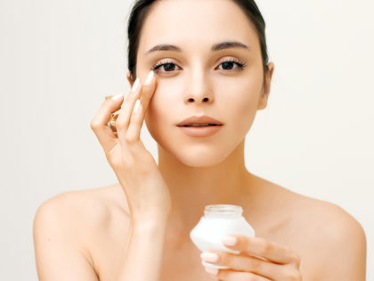 Geschwollene Augen: Dieses Gel ist ein wahres Beauty-Wunder - Bye, bye dunkle Schatten und feine Linien!