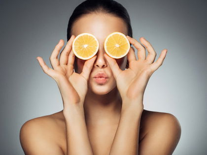 Vitamin C: Dieses 8-Euro-Serum ist 5 Mal effektiver als andere Anti-Aging-Mittel