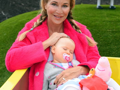 Caroline Beil: Baby mit 52? - Die Moderatorin gibt Details über ihre Familienplanung preis