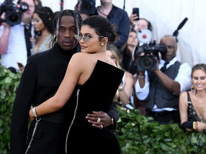 Kylie Jenner: Hochzeits-Überraschung an der Amalfi-Küste - Mit Brautkleid erwischt, Familie reist an