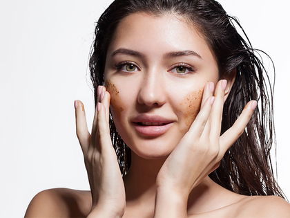 Chemisches Peeling für zu Hause: Tolle Haut über Nacht - Das sind die 3 Must-haves