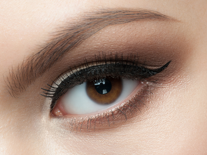 Lidschatten für Anfänger: Schritt für Schritt zum Augen-Make-up - Die wichtigsten Tools und Techniken