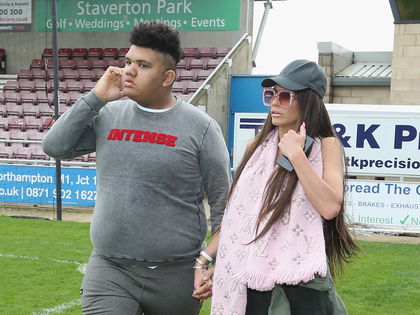 Katie Price: Bittere Wahrheit über Sohn Harvey - Das Ex-Playmate macht Kindsvater Dwight Yorke schwere Vorwürfe