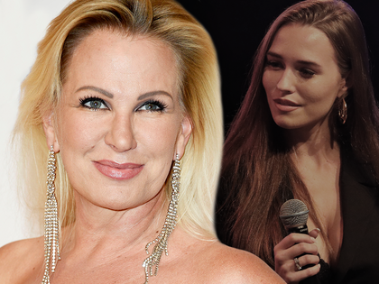 Claudia Norberg vs. Laura Müller: Das Nackt-Duell - Nun lässt auch die Wendler-Ex ihre Hüllen fallen