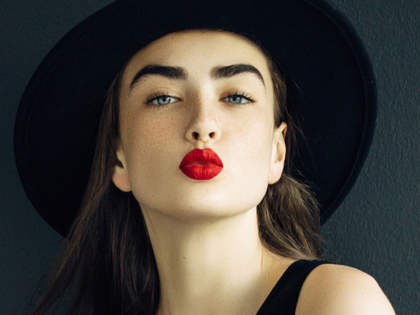 Dieser vegane Lippenstift geht im Netz durch die Decke  - Über 5.500 User sind begeistert!