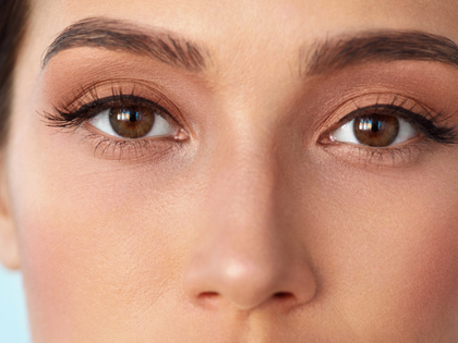 Schöne Wimpern: Dieses Bio-Serum geht im Netz durch die Decke - "Ergebnisse waren direkt nach anderthalb Wochen zu sehen"