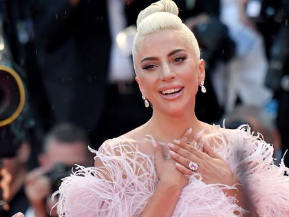 Lady Gaga: Sie ist schwanger - Ein Baby mit Michael Polansky
