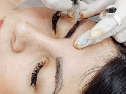 Microblading: Lohnt sich der Trend für perfekte Augenbrauen? - OKmag.de-Redakteurin Martina hat das gehypte Beauty-Treatment getestet