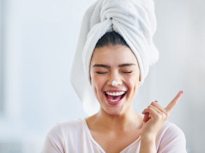 Anti-Aging: Diese Drogerie-Produkte mindern Falten sofort