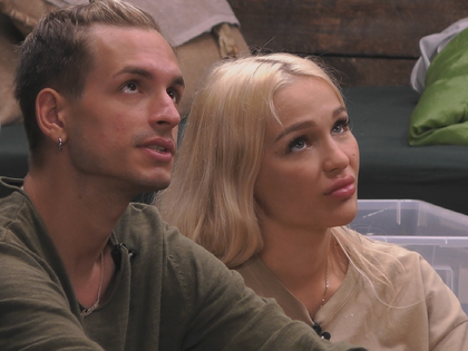 "Promi Big Brother" Emmy Russ & Kathy Bähm: Sex-Eklat! - "Das kann ich mit meinem Gewissen nicht vereinbaren"