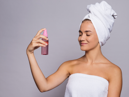 Make-up: Dieses 8-Euro-Setting-Spray hat über 21.000 Top-Bewertungen - In Sekunden zum ultimativen Glow 