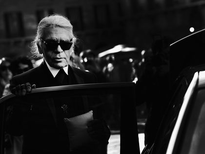 Karl Lagerfeld: Sein dunkles Geheimnis - "Er wurde oft gehänselt und gedemütigt - das vergisst man nicht" 