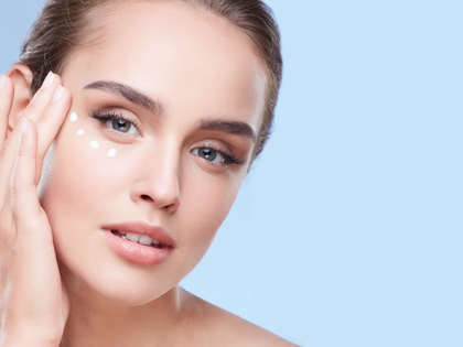 Augencreme: Dieses Gel wird alle 2 Minuten verkauft - Dunkle Schatten und Schwellungen habe keine Chance