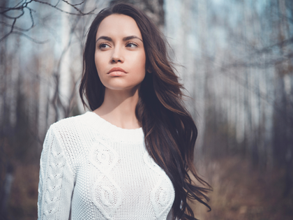 Lange Haare: Dieses Wachstumsserum hat fast 55.000 Top-Bewertungen - Nährt und festigt die Mähne