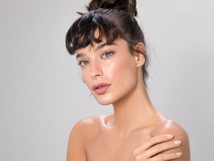 Glass Skin: Mit diesem Spray zauberst du dir in Sekunden den ultimativen Glow - So gelingt der Beauty-Hype aus Korea