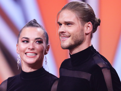 "Let's Dance": Heißer Flirt! Was läuft da zwischen Rúrik Gíslason & Renata Lusin? - "Sie sind das absolute Traumpaar"