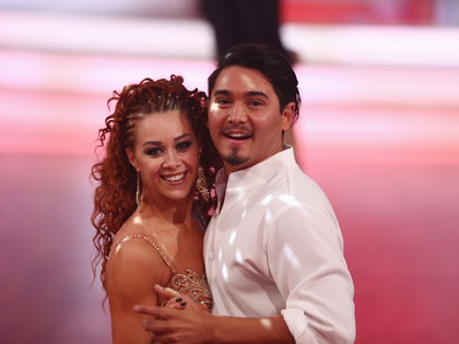 "Let's Dance"-Stars Oana Nechiti & Erich Klann: "Eine Unverschämtheit" - Traurige Details über die RTL-Profitänzer