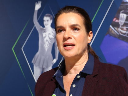 Katarina Witt: Neue Kurven! So viel legte sie im Lockdown zu