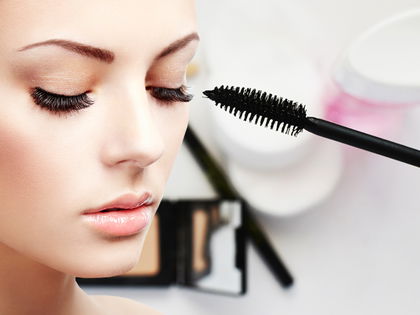 Mascara: Diese Wimperntusche geht im Netz durch die Decke - Diese Produkte haben tausende positive Bewertungen