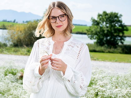 "Sturm der Liebe": Lena Conzendorf geschockt! "Bin geflasht, was passiert ist" - Die News der Woche in unserem Ticker