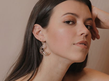 Make-up: Diese Drogerie-Foundation bietet einen 3-fachen Anti-Aging-Effekt - Hochwirksam gegen Falten