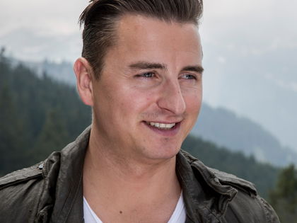 Andreas Gabalier: Liebes-Enthüllung - "Wir sind zusammen aufgewachsen" - Beziehungs-Geheimnis gelüftet
