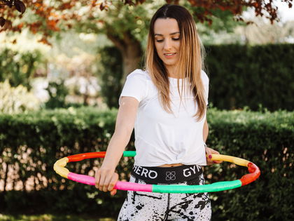 Abnehmen: Dieses Fitness-Gadget ist der perfekte Ersatz für Hula-Hoop-Reifen - So kann jeder seine Taille formen