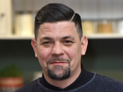 Tim Mälzer: Blutende Kopfwunde! Schlimme Verletzung bei "Kitchen Impossible" - "Hätte zu meinem Tode führen können"
