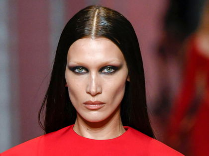 Bleached Brows: So bekommst du den Augenbrauen-Trend zuhause hin - Fashion Week