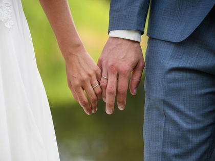 "Hochzeit auf den ersten Blick": Überraschende Neuigkeiten - Bei Robert und seiner neuen Freundin wird es ernst