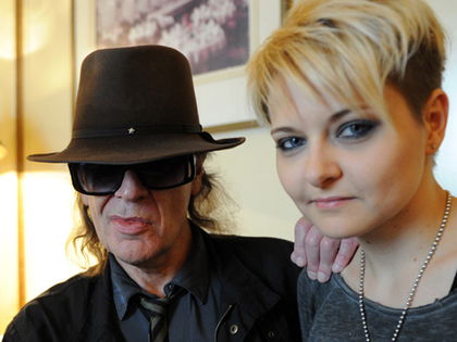 Udo Lindenberg steht endlich zu seiner Liebe zu Tine Acke - Der Sänger gesteht: 'Wir sind coole Komplizen'