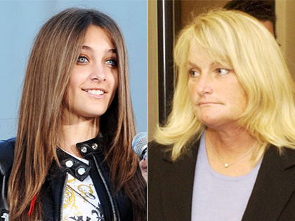 Lebt Paris Jackson bald bei ihrer Mutter Debbie Rowe? - Es könnte sein, dass Debbie die Vormundschaft bekommt