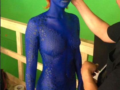 Sexy! Jennifer Lawrence halb nackt als 'Mystique' - Erstes Set-Bild von ihrer 'X-Men'-Rolle