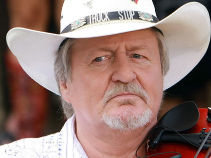 Lungenentzündung! Truck-Stop-Sänger Lucius Reichling ist tot - Die Band trauert um den Sänger der deutschen Country-Band
