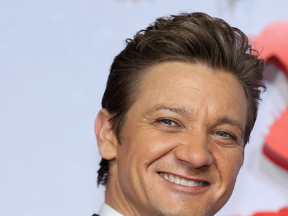 Ungewöhnlicher Name - Jeremy Renners Tochter heißt 'Berlin' - Der 'Avengers'-Star ist überglücklich