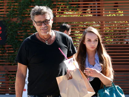 Sie ist erst 18! "Breaking Bad"-Star Steven Bauer mit 39 Jahre jüngerer Freundin - Der 57-Jährige ist der Ex-Mann von Melanie Griffith