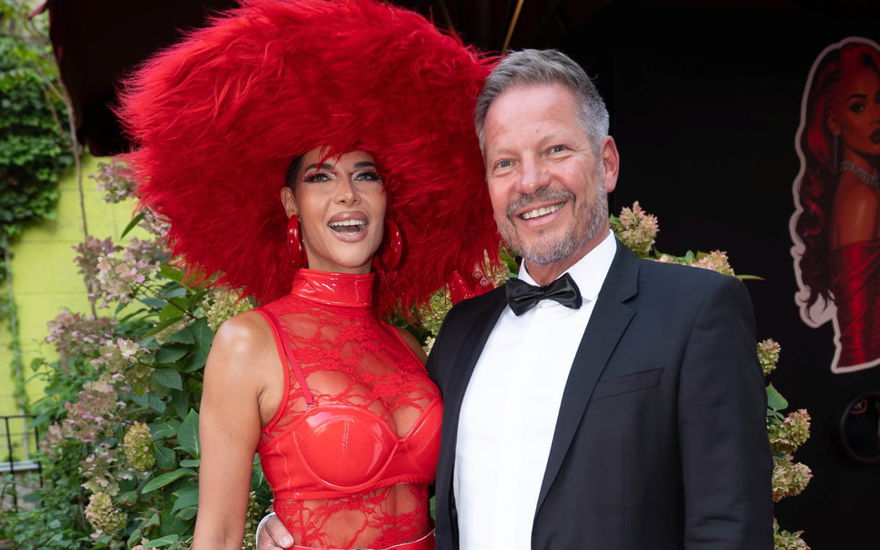 Micaela Schäfer mit ihrem neuen Freund Dirk