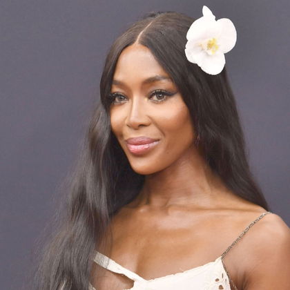 Für den perfekten Glow: Mit diesem Highlighter strahlst du wie ein Supermodel