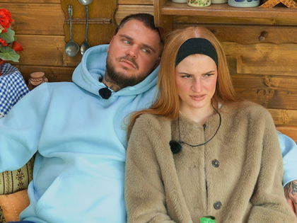Wut-Ansage von Nico Legats Freundin Laura: Jetzt wehrt sie sich gegen die "Sommerhaus"-Kritik