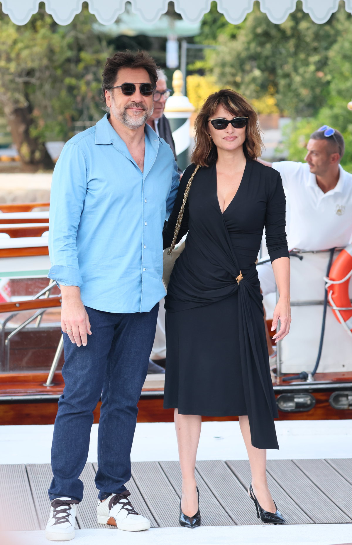 Penélope Cruz und Ehemann Javier Bardem kommen in Venedig an