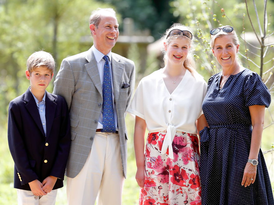 Prinz Edward und Sophie mit ihren Kindern