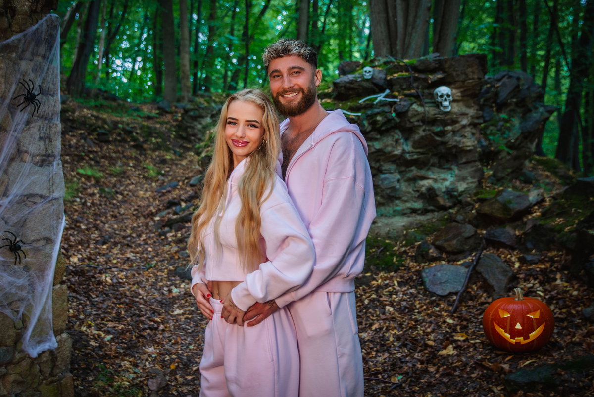 Lena und Umut Tekin bei "#CoupleChallenge – Halloween Edition"