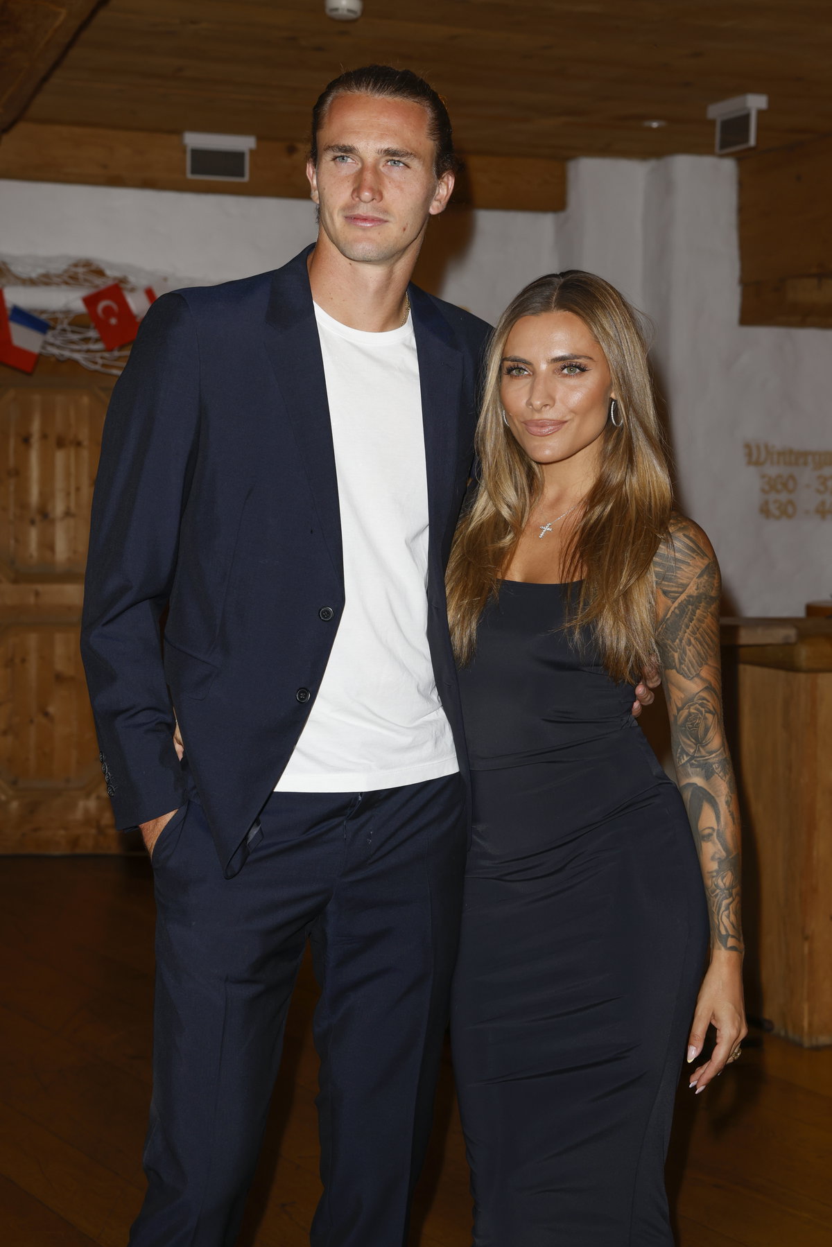 Alexander Zverev und Sophia Thomalla Arm in Arm