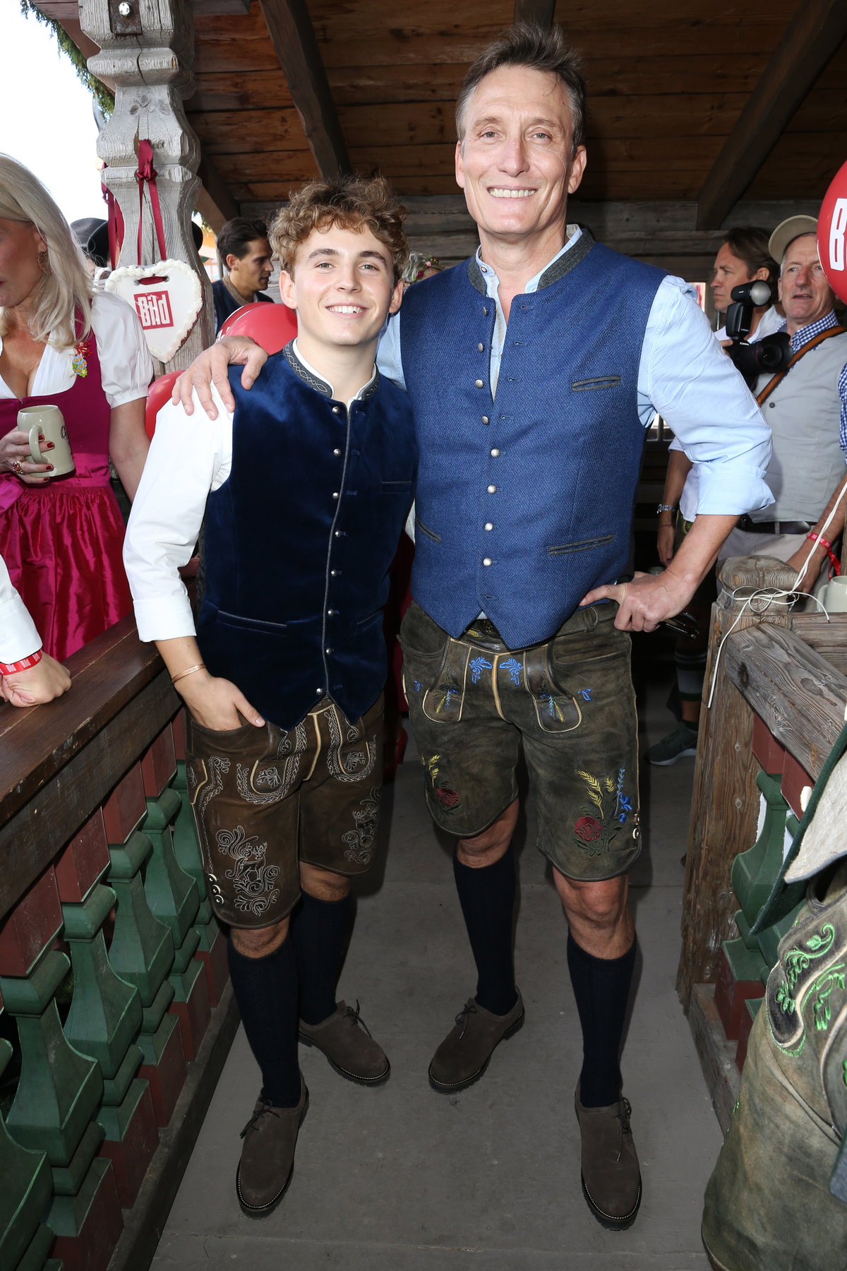 Vito Wiesner und Oliver Masucci auf dem Oktoberfest 2026